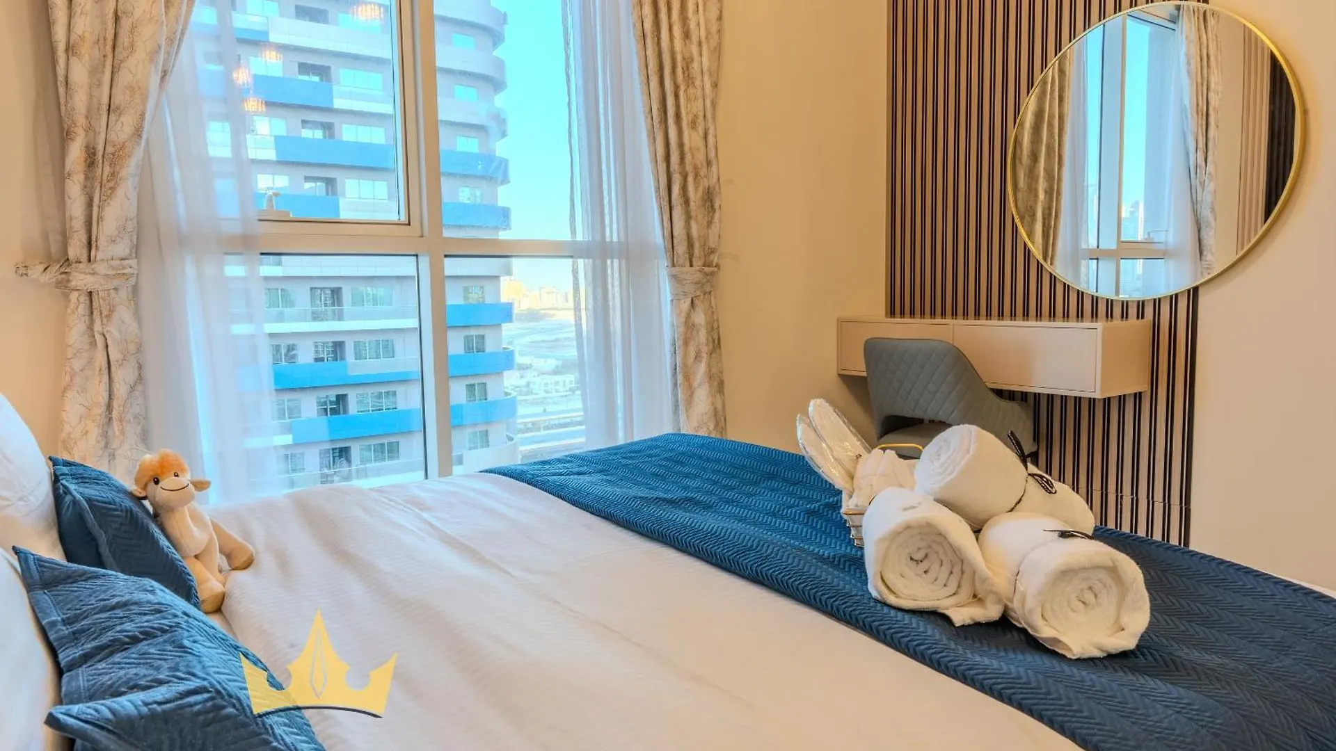 Guest house Kings Holiday Homes Luxury 2 Apartments Dunya Tower Burj Khalifa St Dubai