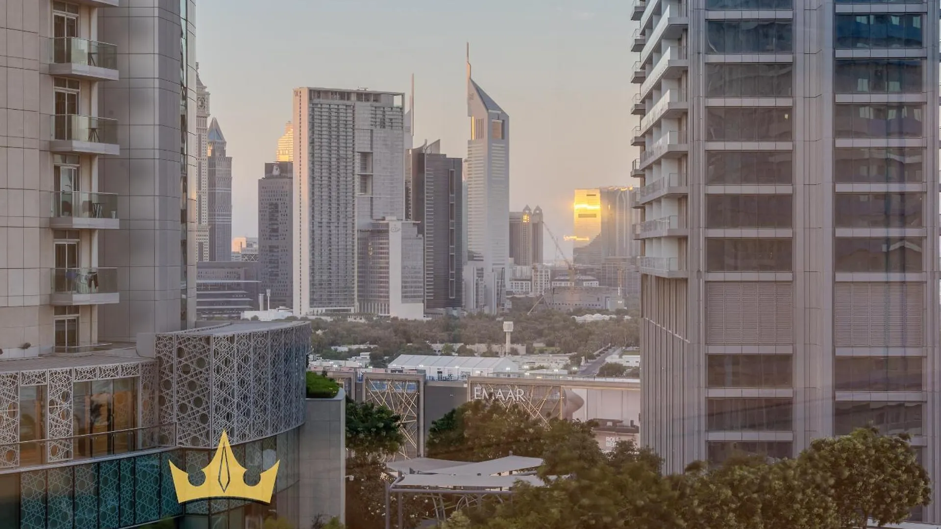 Guest house Kings Holiday Homes Luxury 2 Apartments Dunya Tower Burj Khalifa St Dubai