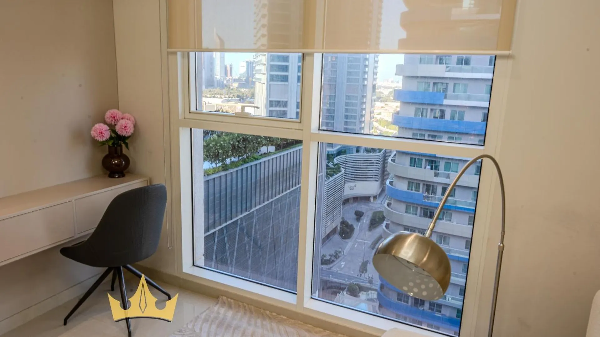 Kings Holiday Homes Luxury 2 Apartments Dunya Tower Burj Khalifa St Dubai
