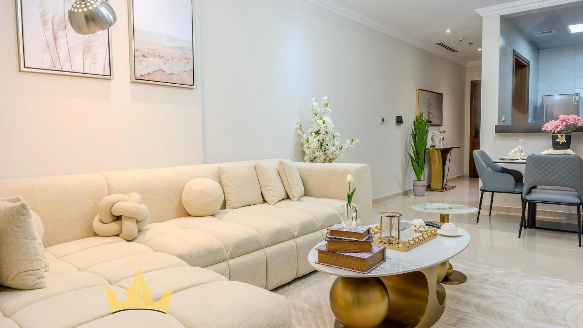 Kings Holiday Homes Luxury 2 Apartments Dunya Tower Burj Khalifa St Dubai