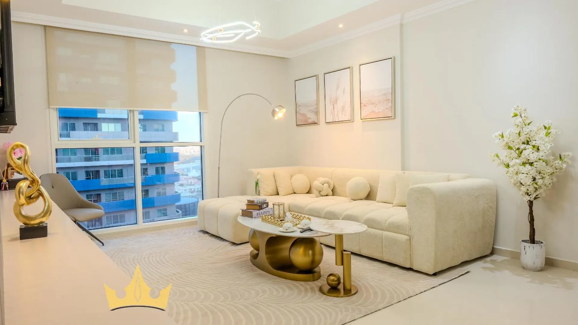 Guest house Kings Holiday Homes Luxury 2 Apartments Dunya Tower Burj Khalifa St Dubai United Arab Emirates
