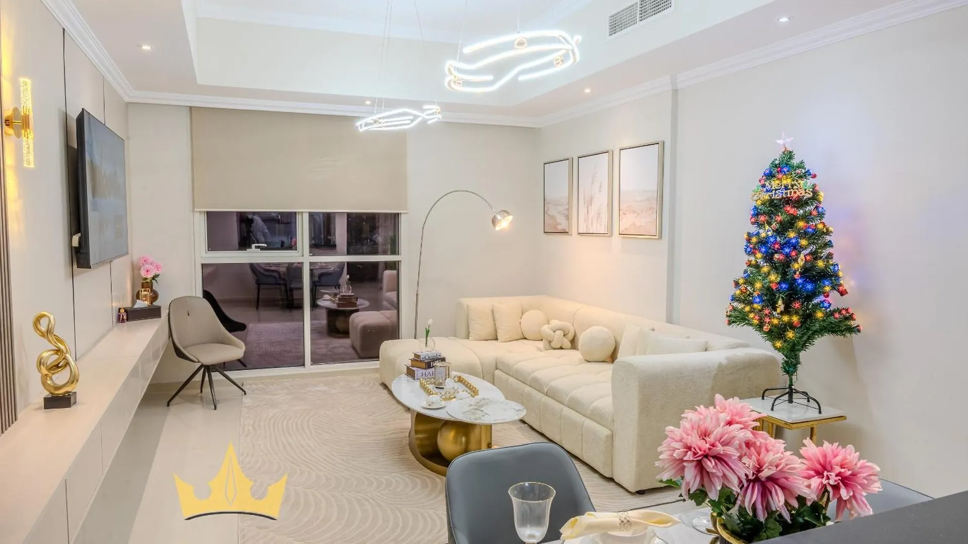 Kings Holiday Homes Luxury 2 Apartments Dunya Tower Burj Khalifa St Dubai