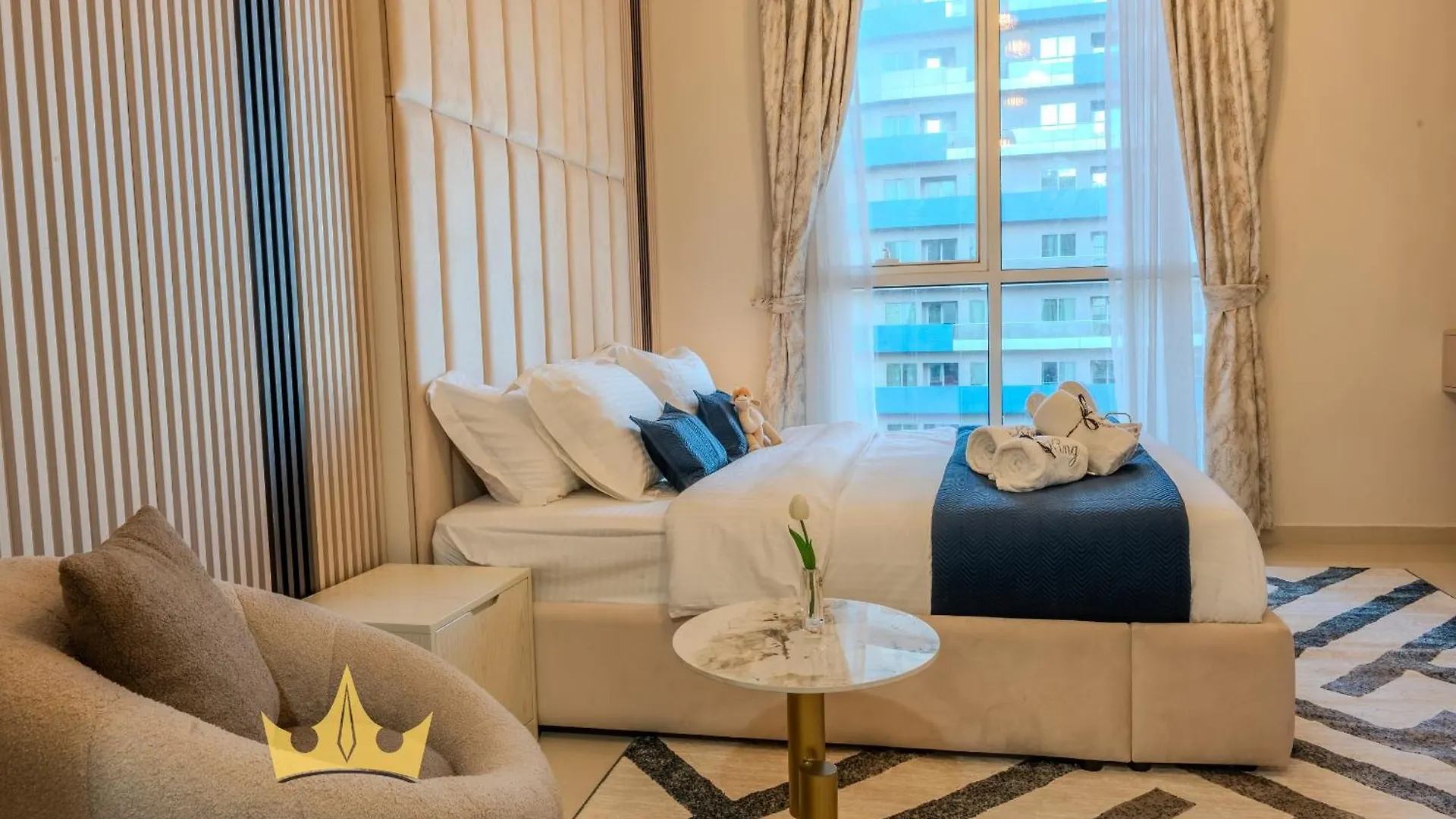 Kings Holiday Homes Luxury 2 Apartments Dunya Tower Burj Khalifa St Dubaj
