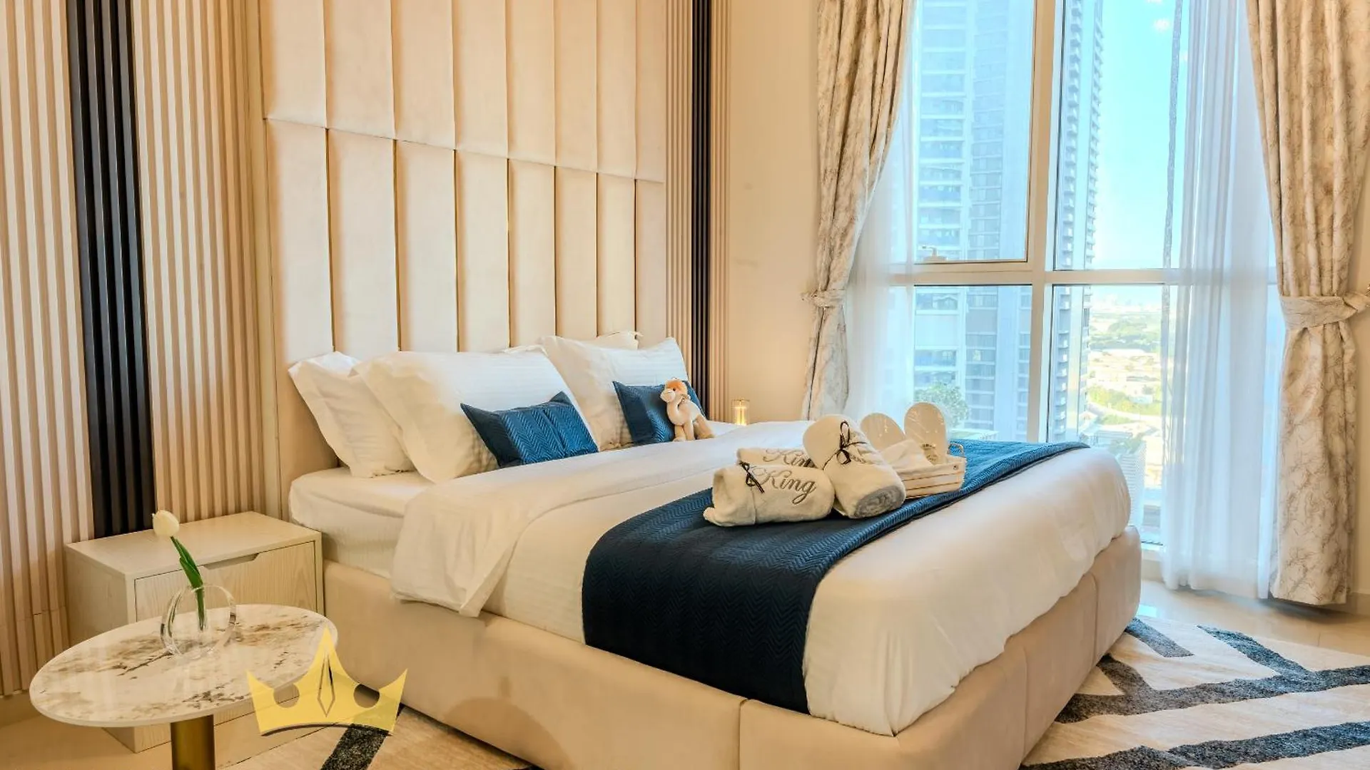 Kings Holiday Homes Luxury 2 Apartments Dunya Tower Burj Khalifa St Dubaj