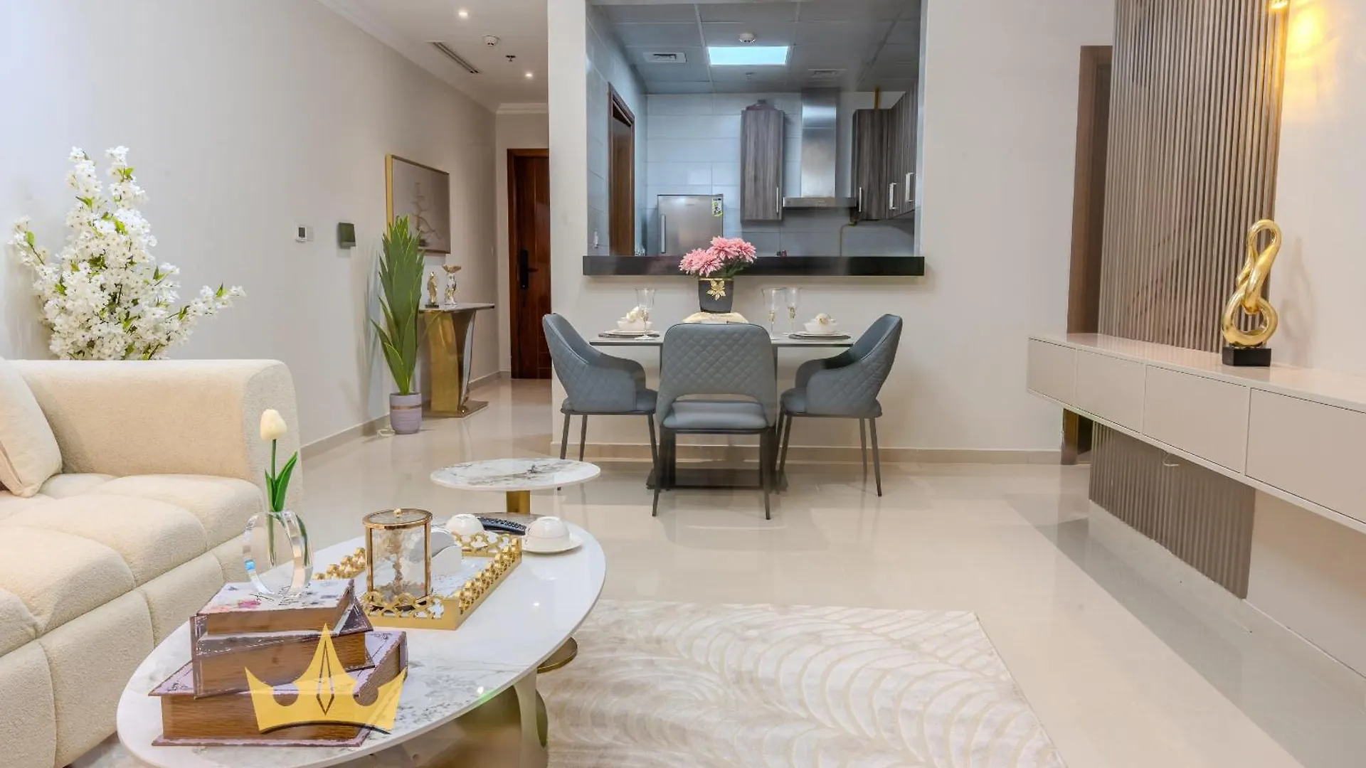 Kings Holiday Homes Luxury 2 Apartments Dunya Tower Burj Khalifa St Dubaj